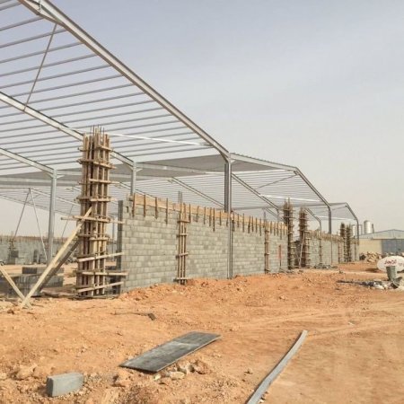 بناء هناجر ومستودعات في الرياض