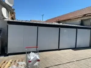 أشكال السندويتش بانل في حي الدرعية والعليا حديثة للملاحق 